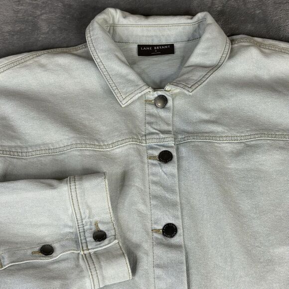 Lane Bryant Jean Jakcet Women's 16 Light Wash LS Collared Button Up Light Weight - Picture 2 of 16